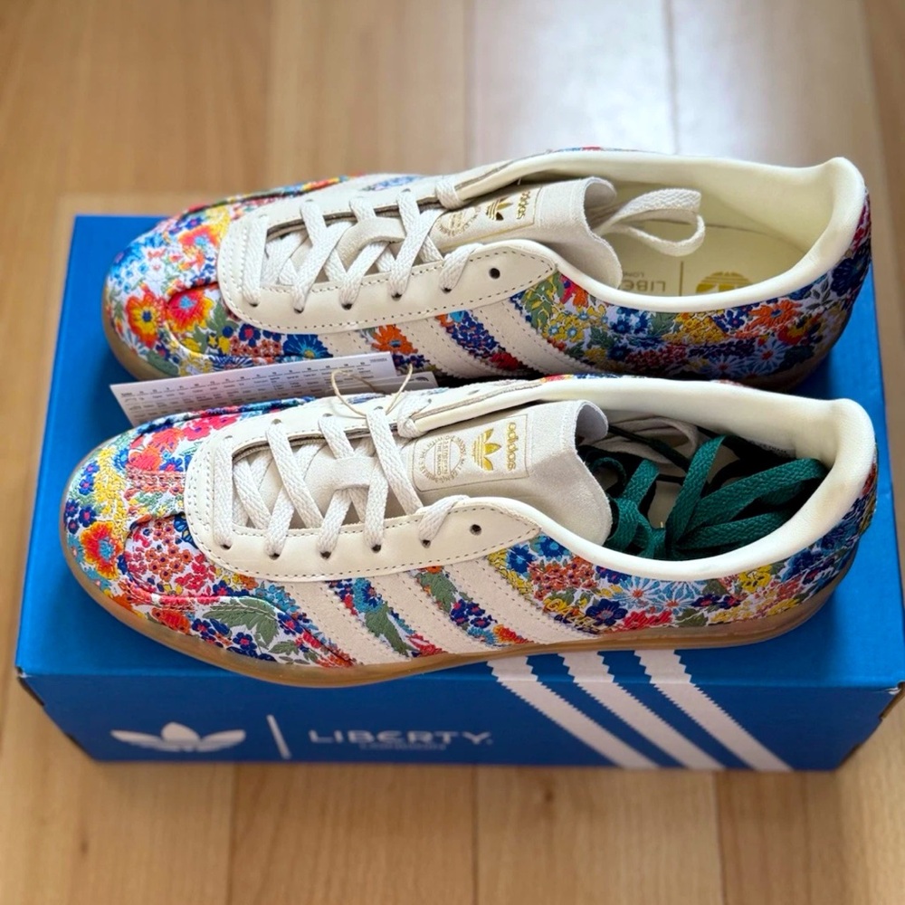 💐 ADIDAS GAZELLE INDOOR x LIBERTY LONDON 💐 - Picture 4 of 6